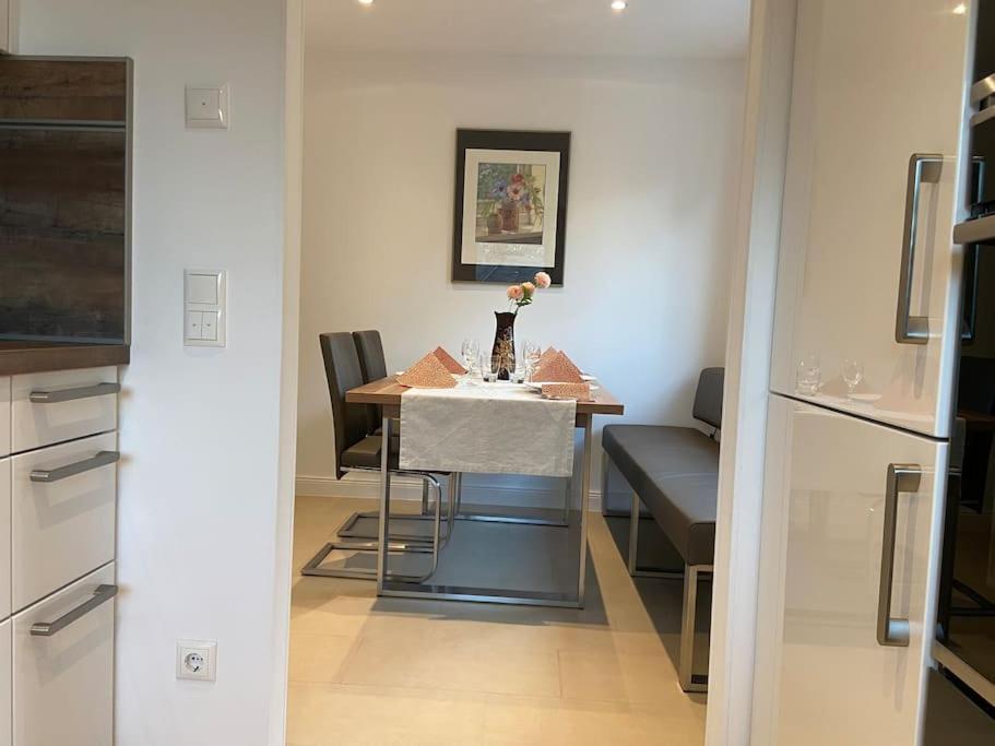 Luxury Apartment With Air Conditioning & Jaccuzzi Near Frankfurt Wiesbaden Гофгайм-ам-Таунус Екстер'єр фото
